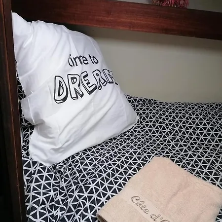 Ботель Voilier De Charme A Quai *