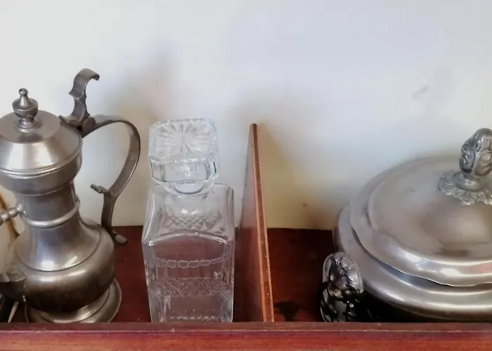 Voilier De Charme à Quai Botel *